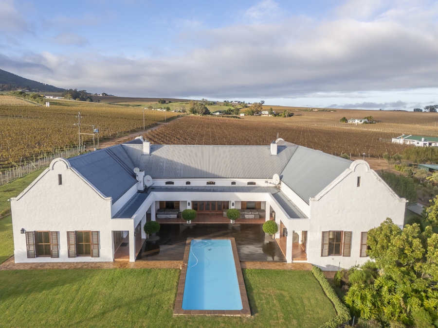 7 Bedroom Property for Sale in Stellenbosch Farms Western Cape